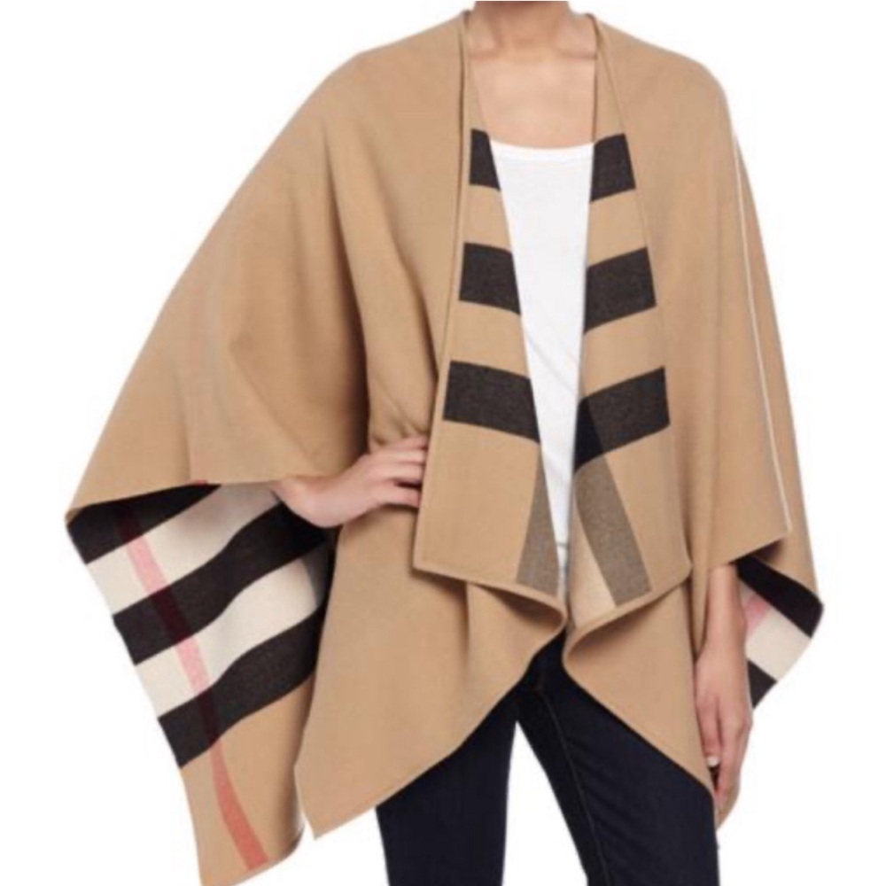 BURBERRY LONDON CHARLOTTE REVERSIBLE SOLID CHECK WOOL CAPE. - Picture 2 of 11